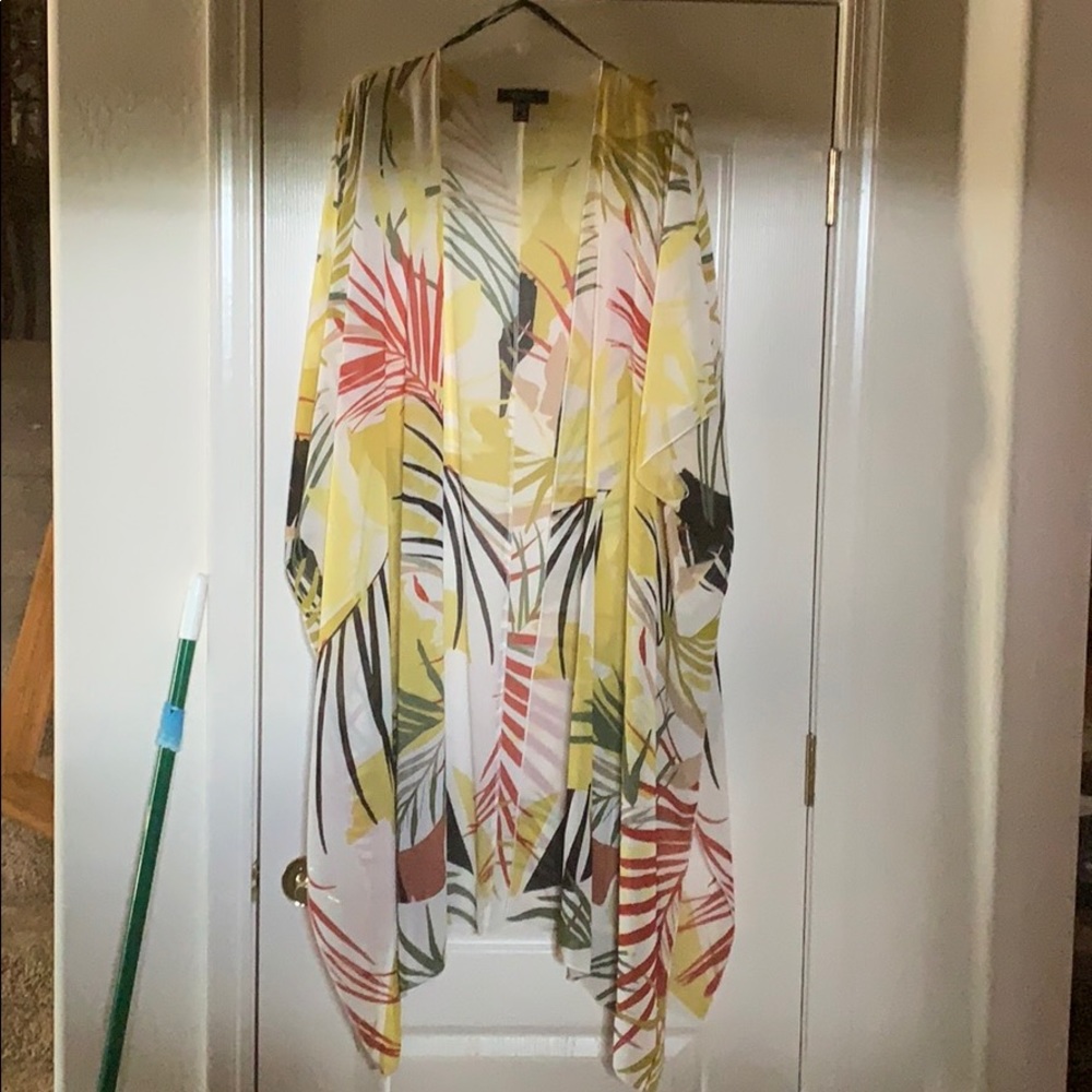 NWOT Forever 21 kimono size 3x